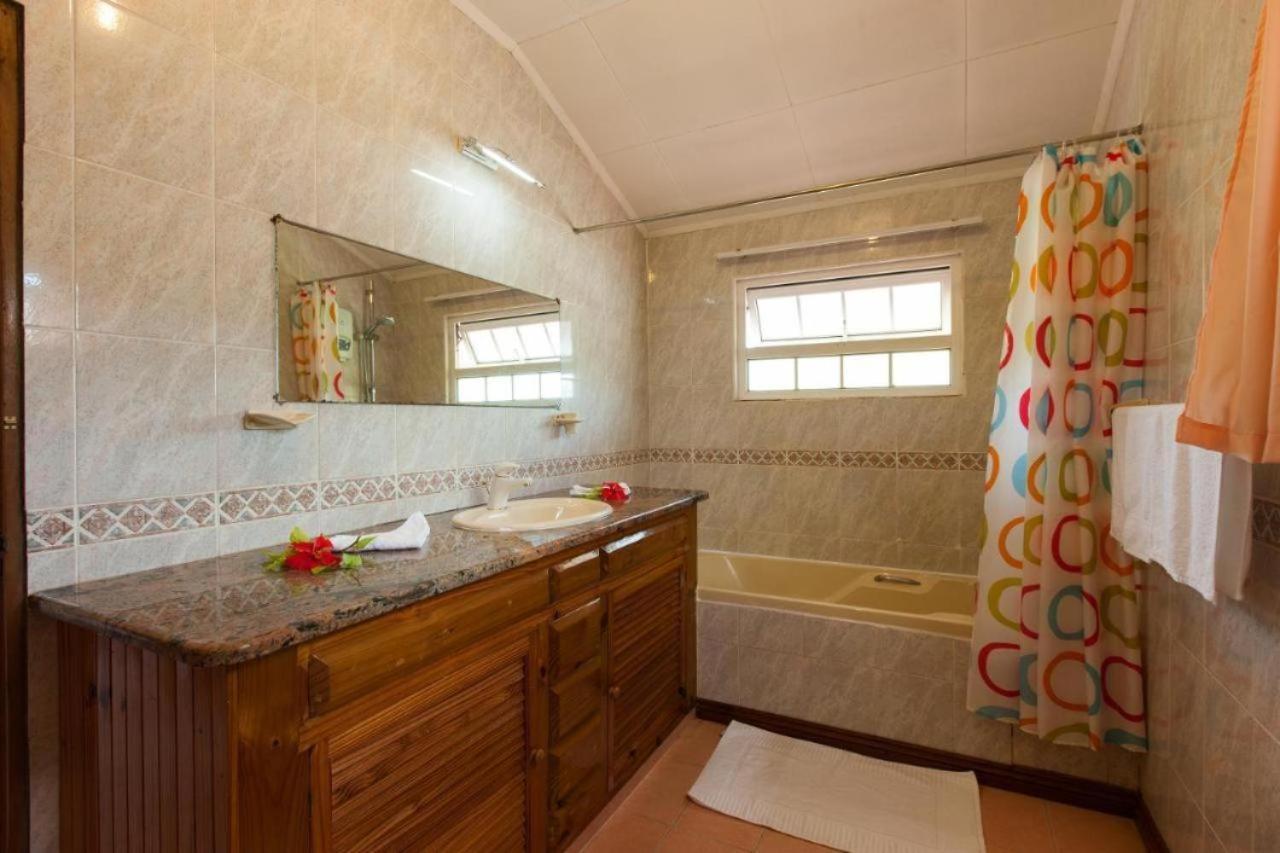 Villa Confort Grand Anse (Praslin) Exterior foto