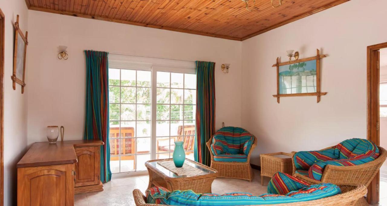 Villa Confort Grand Anse (Praslin) Exterior foto